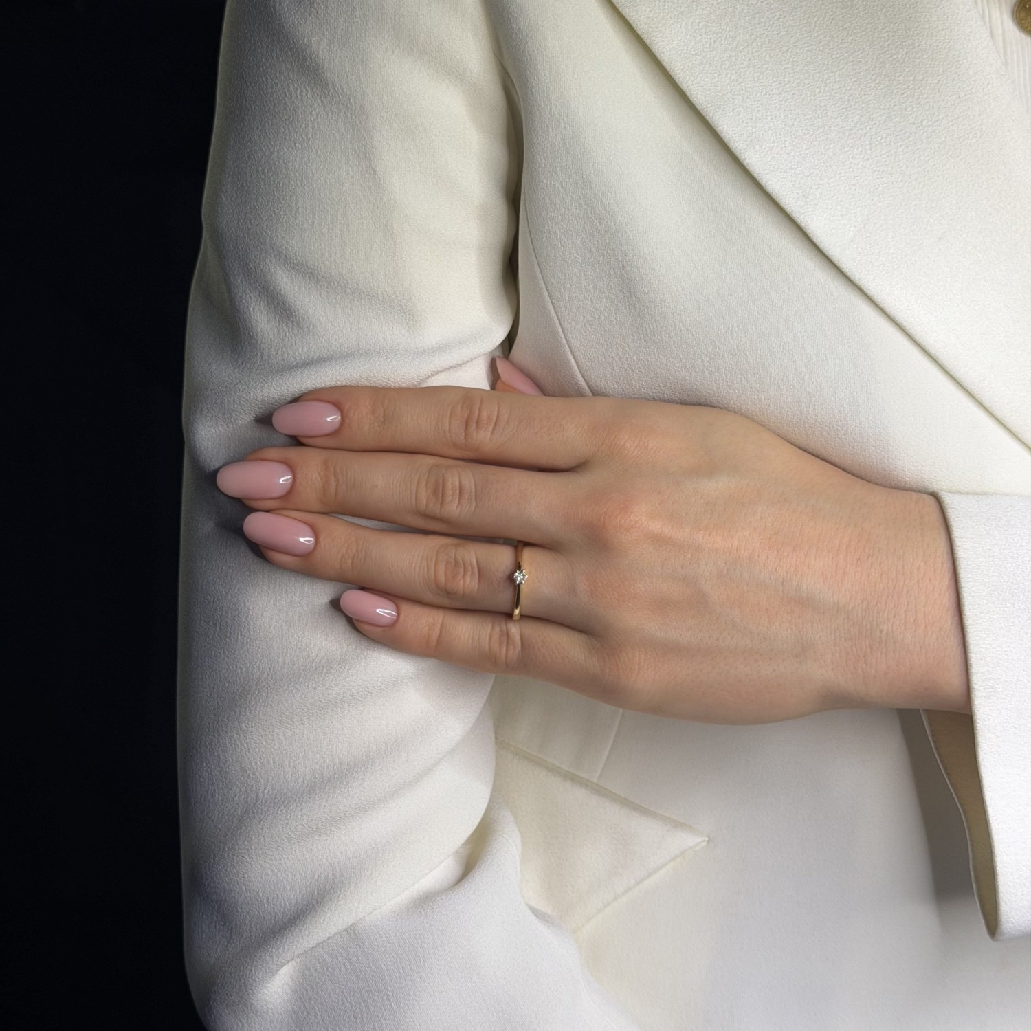 Engagement ring with brilliant "The queen 41"