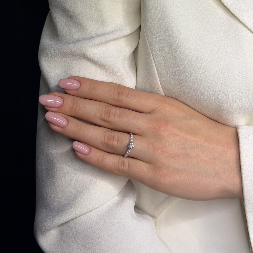 Engagment ring with brilliants "The only one 41"