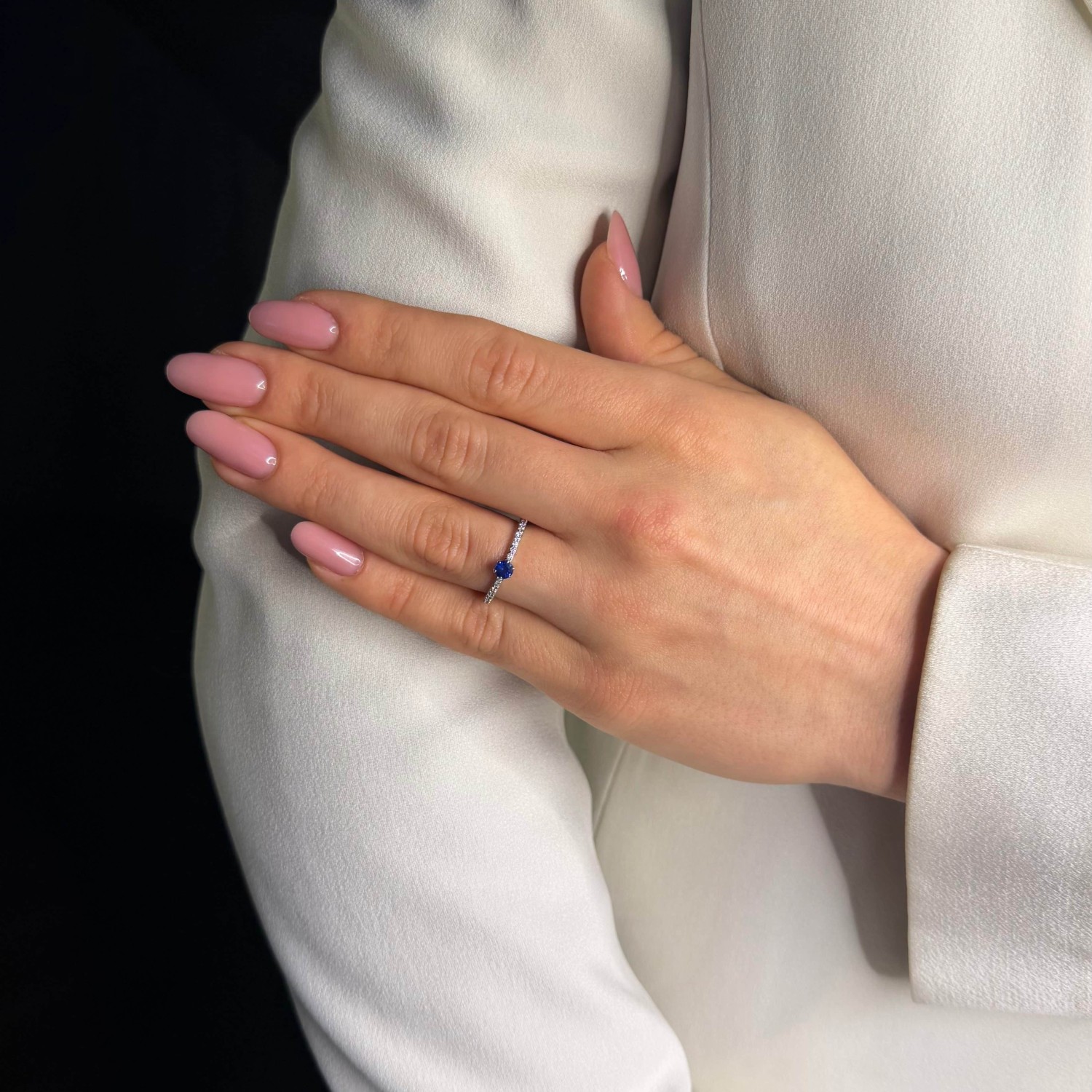 Engagement ring with gemstones "Sapphire 41"