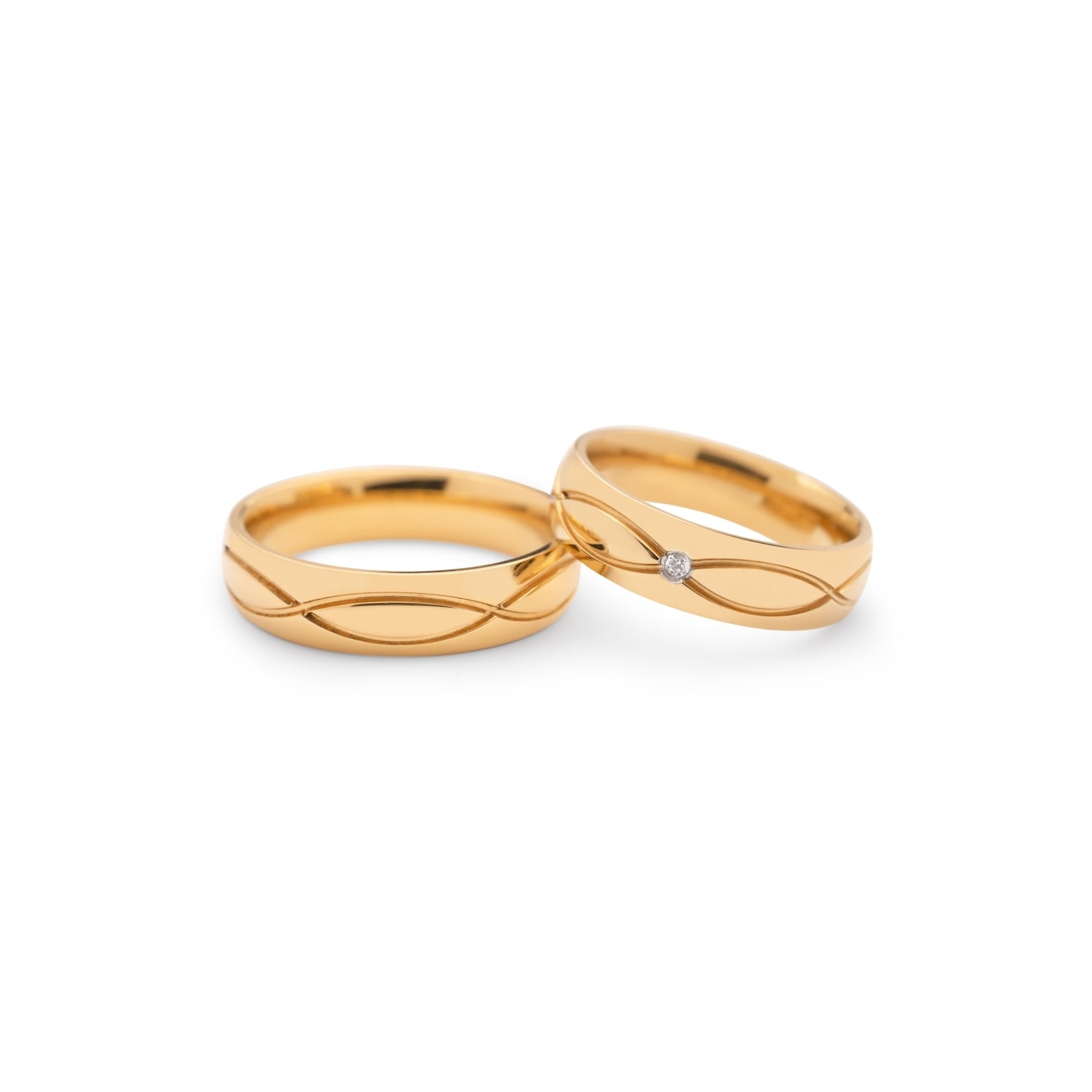 Golden wedding rings with diamonds "VKA 098"