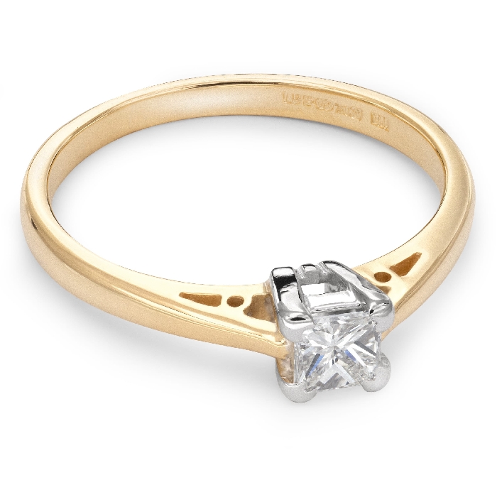 Engagement ring with diamond "Princess 18"