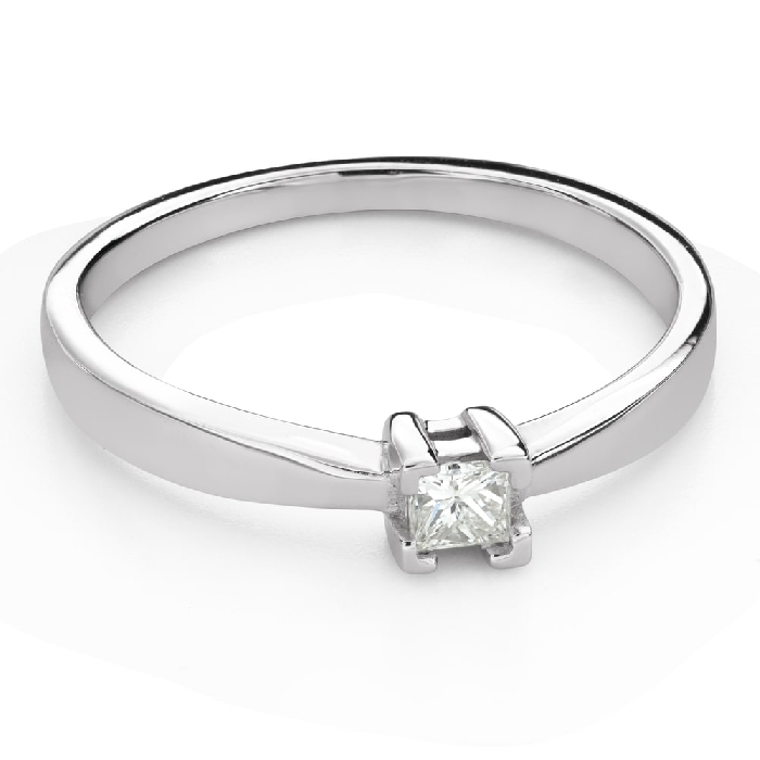 Engagement ring with diamond "Princess 122"