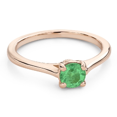 Engagement ring with gemstones "Emerald 35"