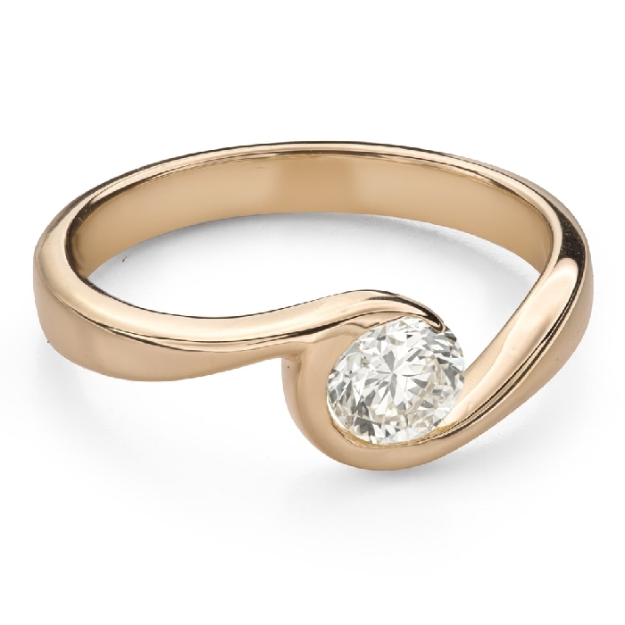 Auksinis žiedas su briliantu "Meilės glėbyje 103"