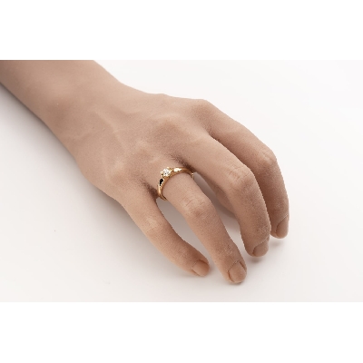 Gold ring with brilliant diamond "In love 102"