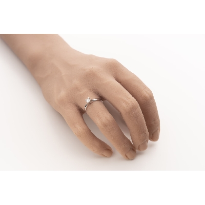 Žiedas su deimantu "Princesė 68"