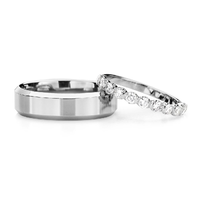 Golden wedding rings with diamonds "VKA 338"
